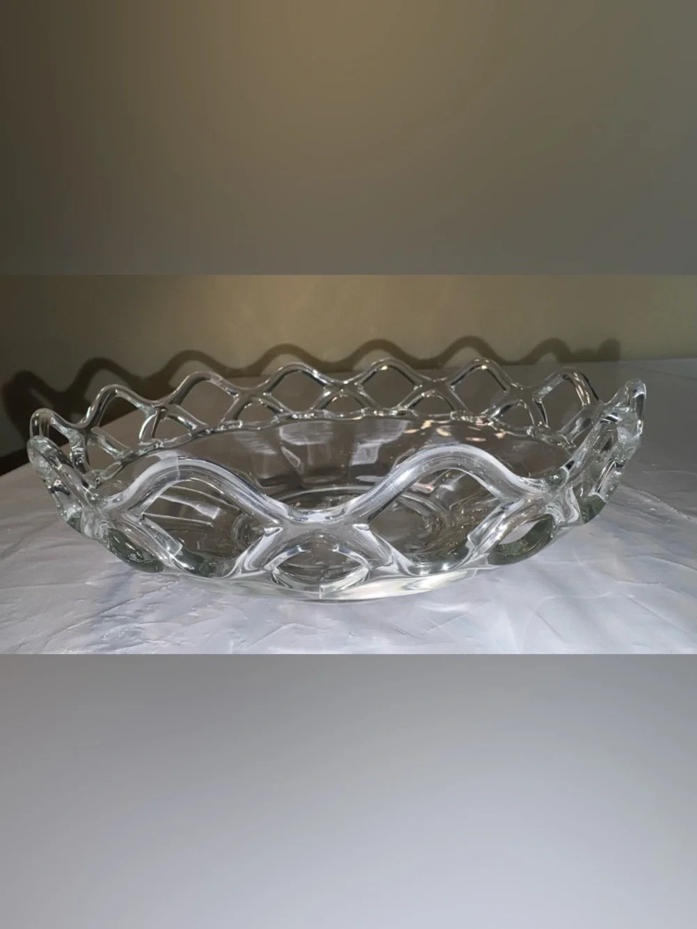 EUC Glass Fruit Bowl/Basket, Shallow, Basket-Weave Sides